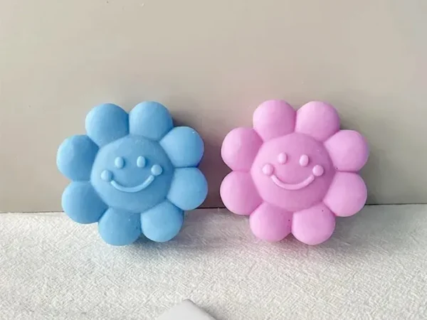 Molde de Silicona Flor Rosa Sonriente para Velas, Yeso y Manualidades