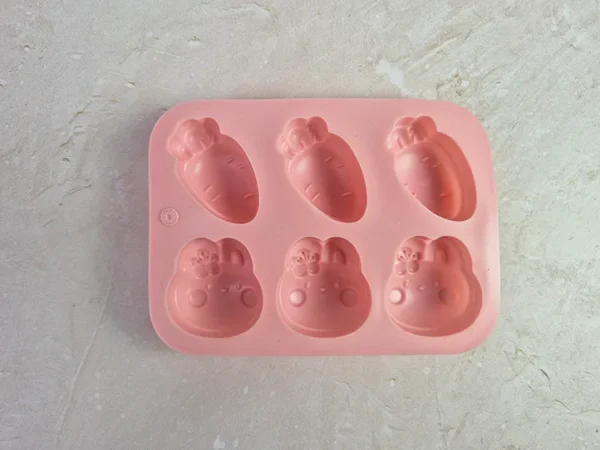 Molde de Silicona con 3 Conejitos y 3 Zanahorias